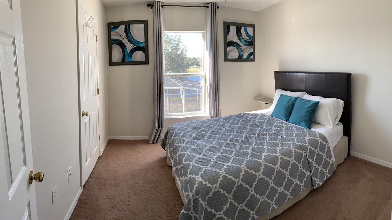 Photo of Bedroom in Southeast Orlando