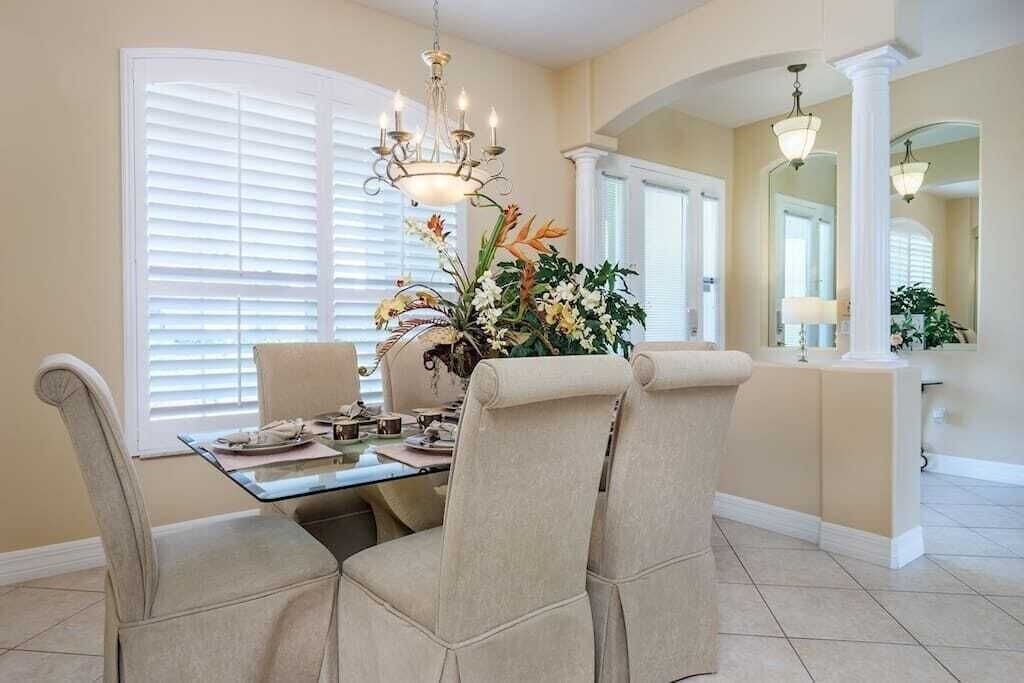 Photo of Livingroom in Windsor Hills