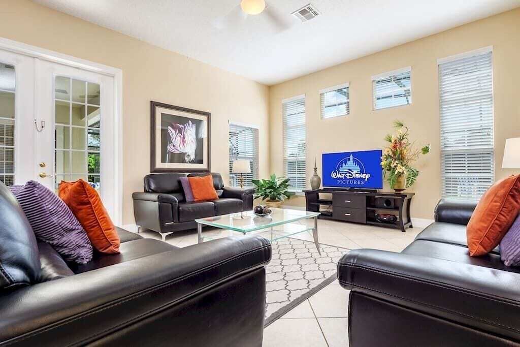 Photo of Bedroom in Windsor Hills
