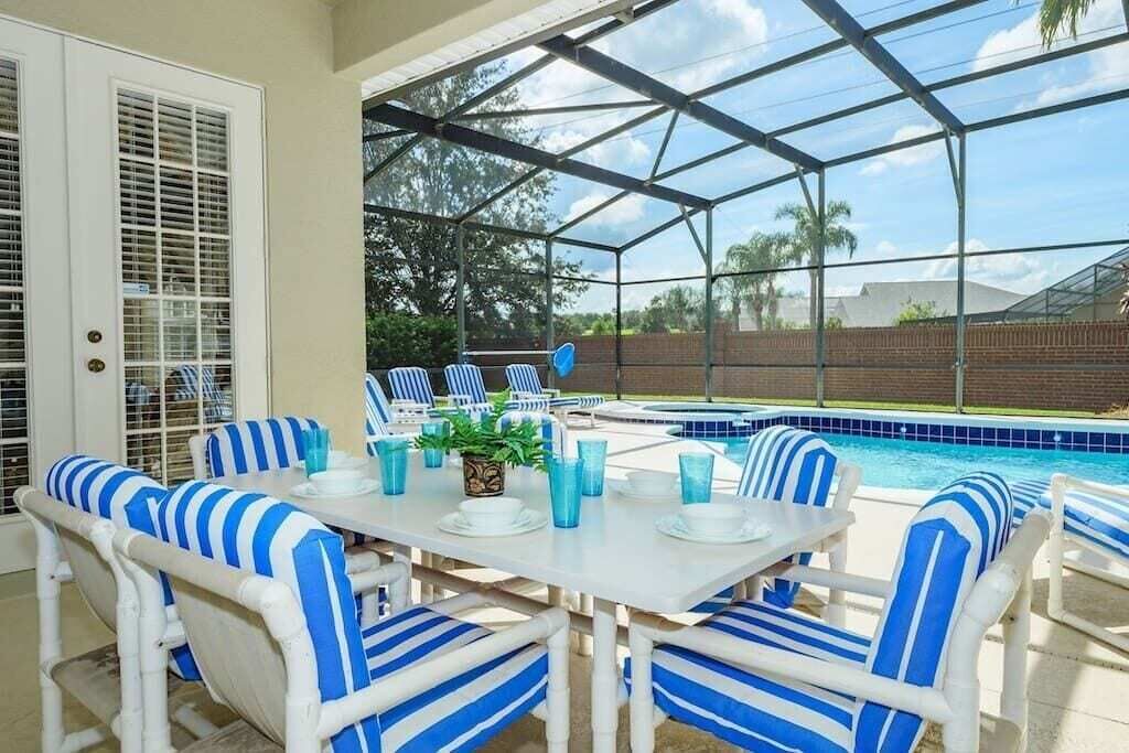 Photo of Outdoor in Windsor Hills