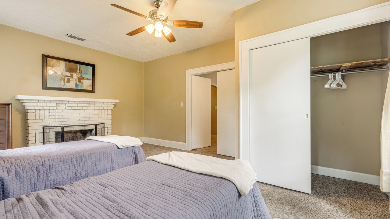 Photo of Bedroom in Northside