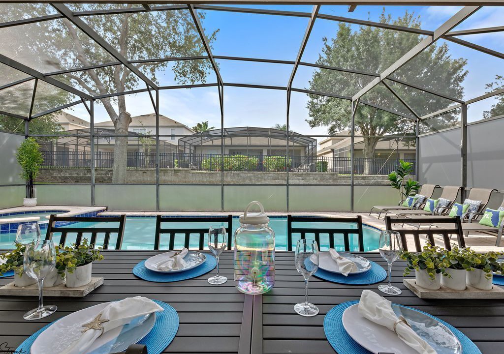 Photo of Outdoor in Windsor Hills