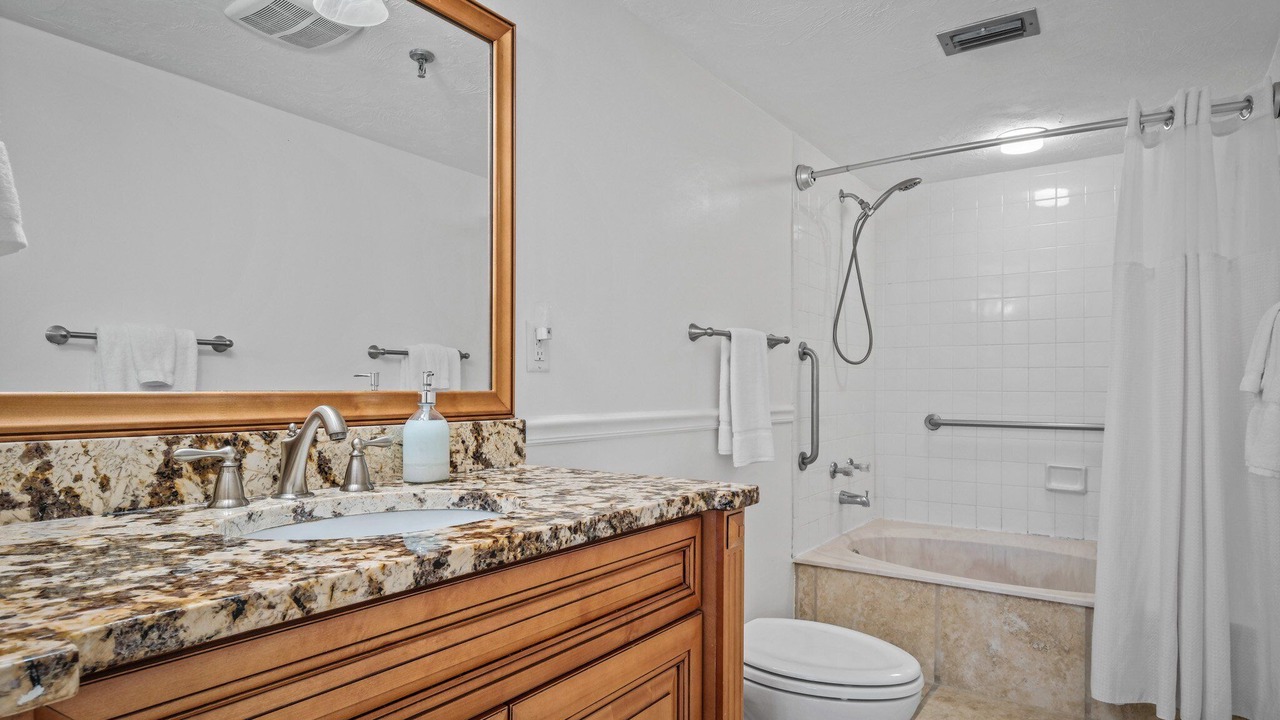 Photo of Bathroom in Ormond-by-the-Sea