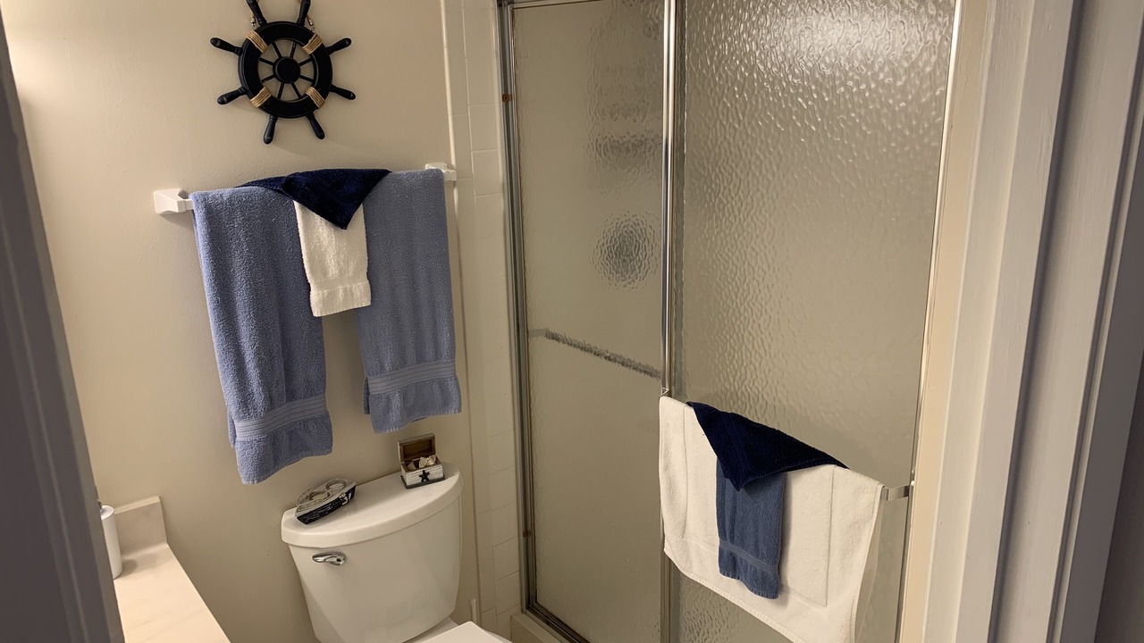 Photo of Bathroom in Ormond-by-the-Sea