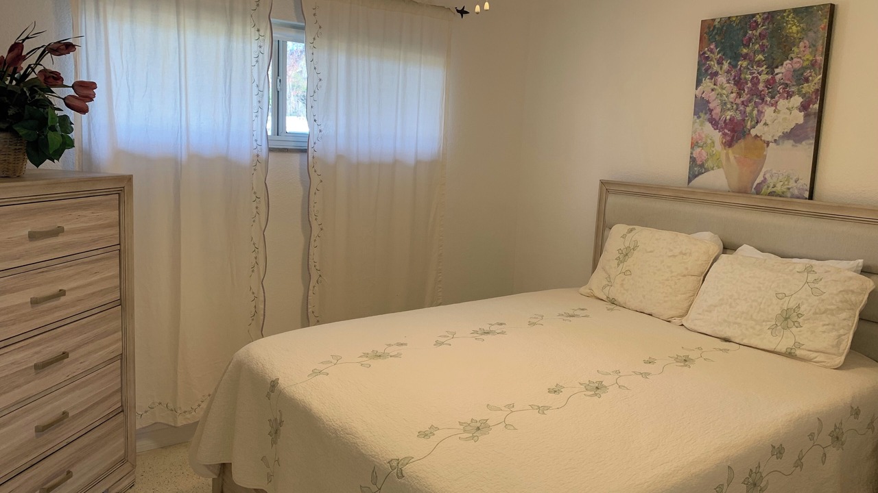 Photo of Bedroom in Crystal River