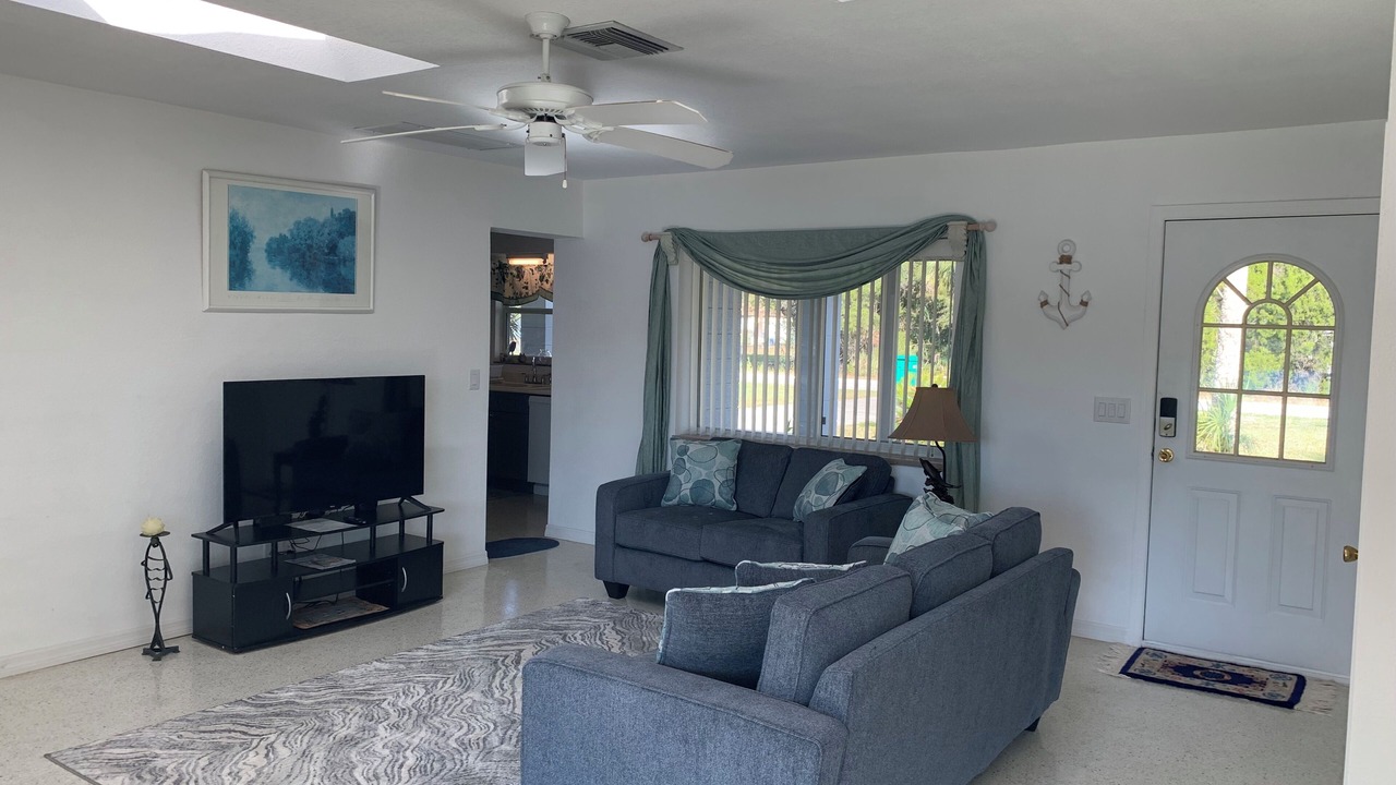 Photo of Livingroom in Crystal River