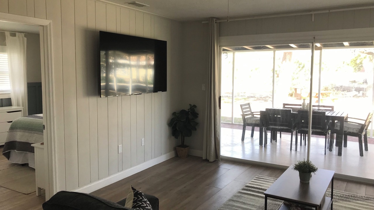 Photo of Livingroom in Driftwood Isles