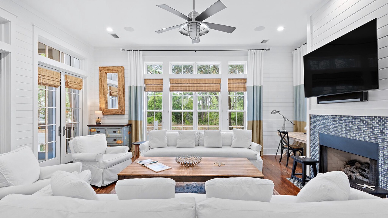 Photo of Livingroom in Cottage District