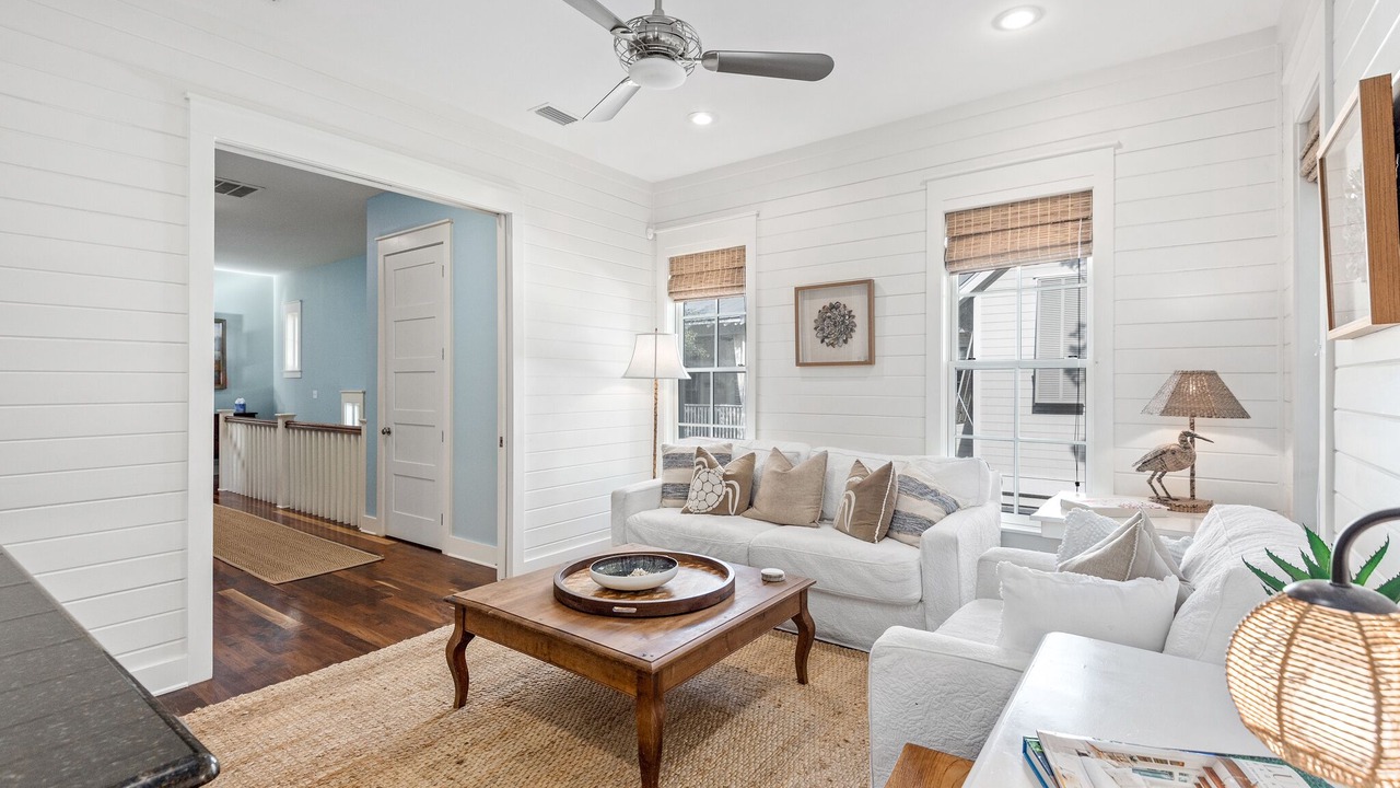 Photo of Livingroom in Cottage District