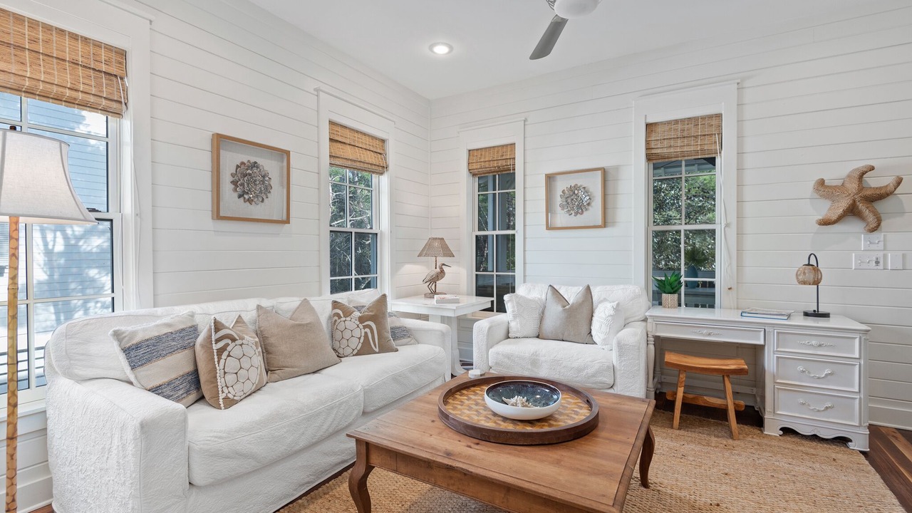 Photo of Livingroom in Cottage District