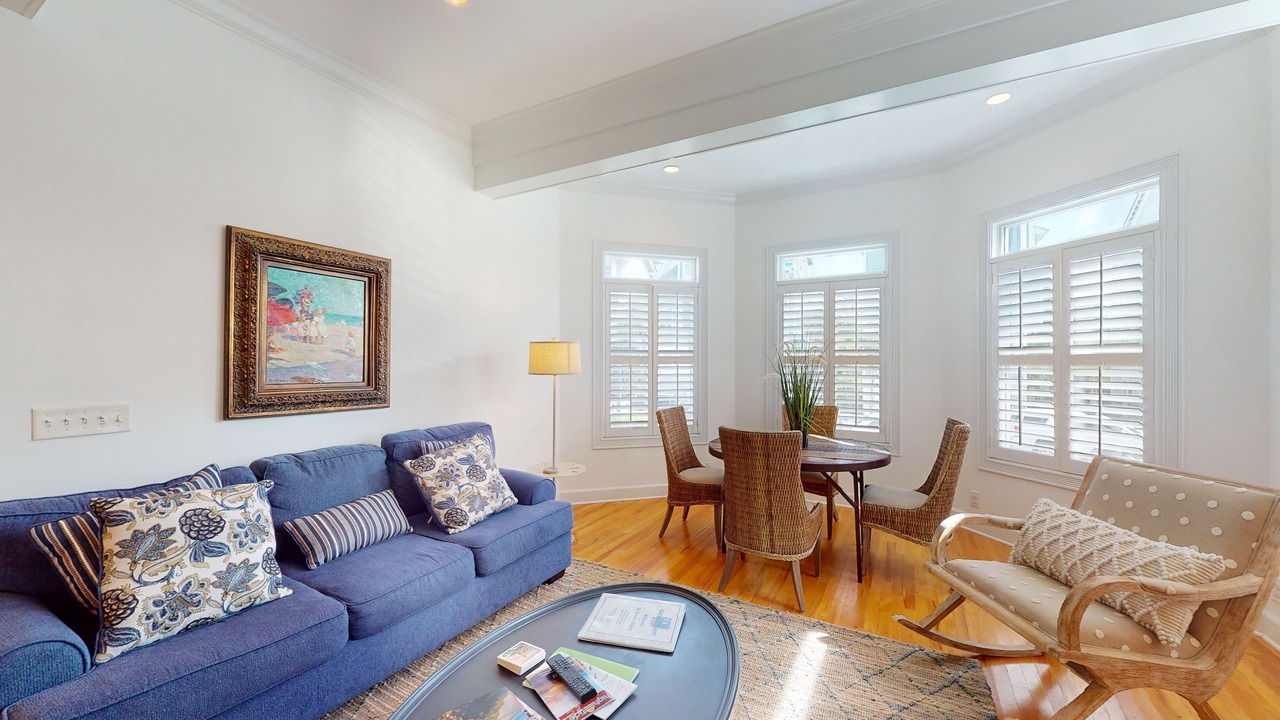 Photo of Livingroom in Saint Simons Island