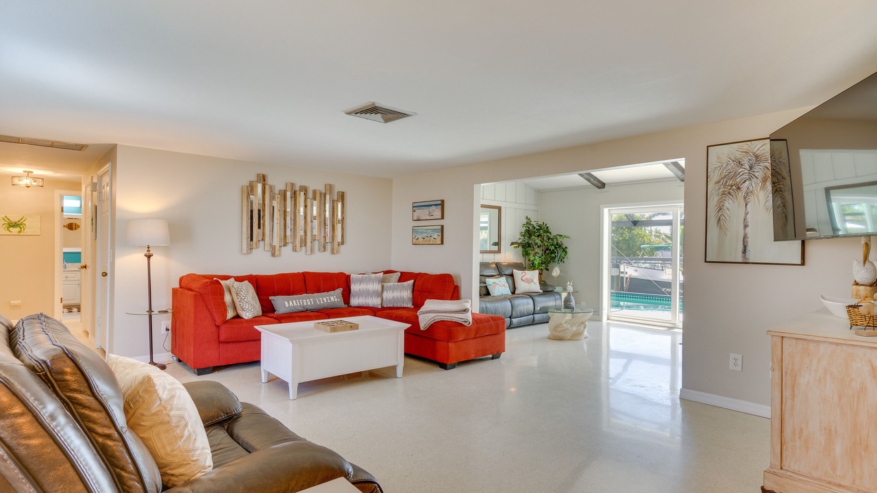 Photo of Bedroom in Lochmoor Waterway Estates