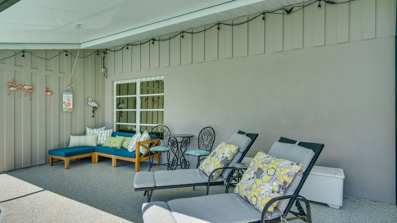 Photo of Patio Balcony in Lochmoor Waterway Estates