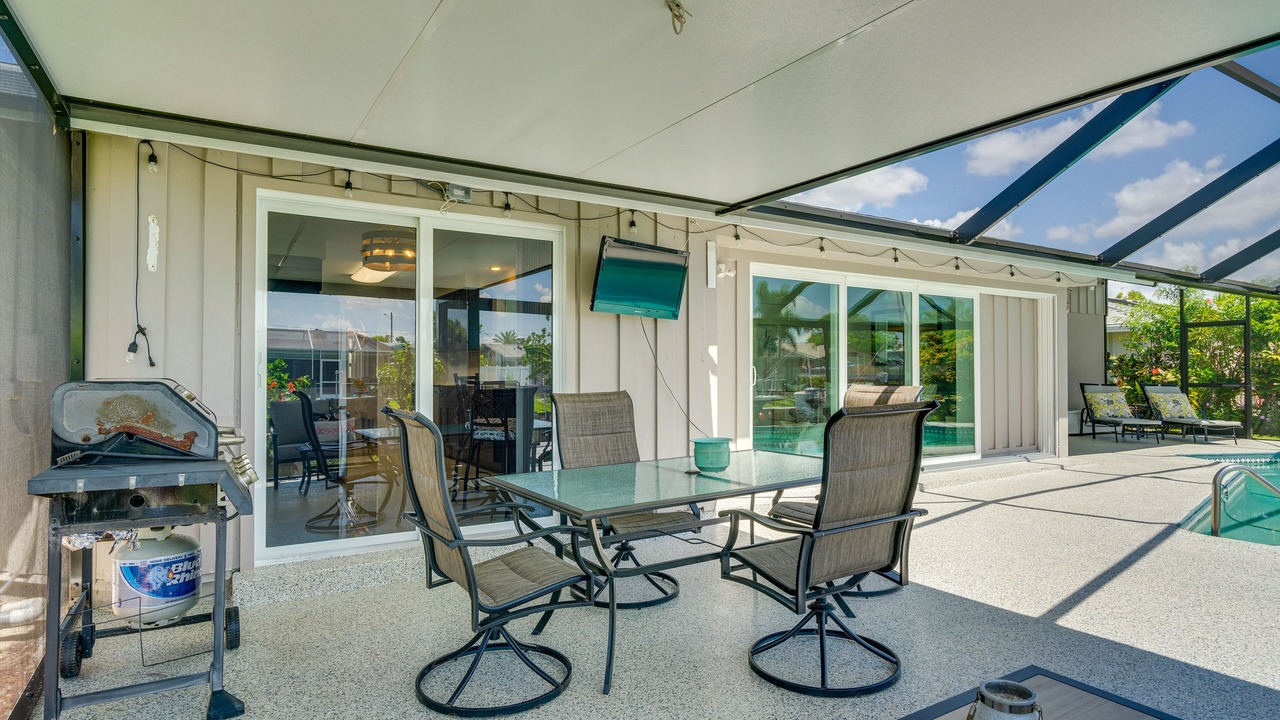 Photo of Outdoor in Lochmoor Waterway Estates