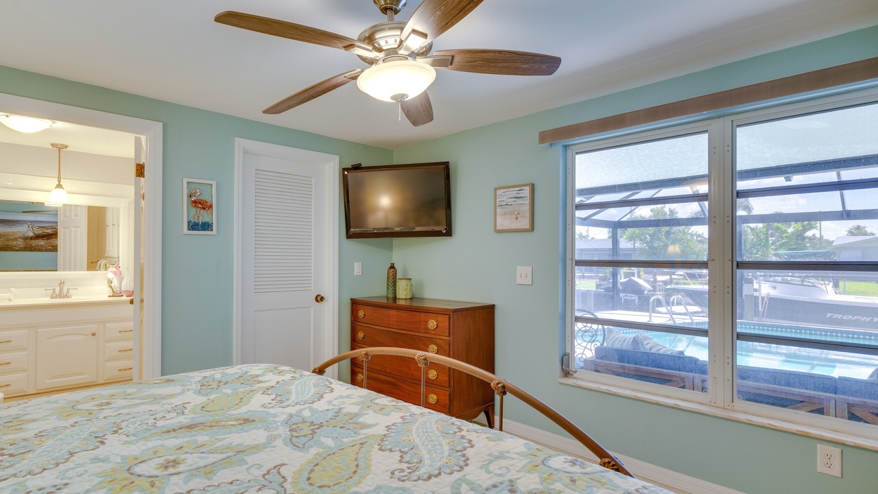 Photo of Bedroom in Lochmoor Waterway Estates