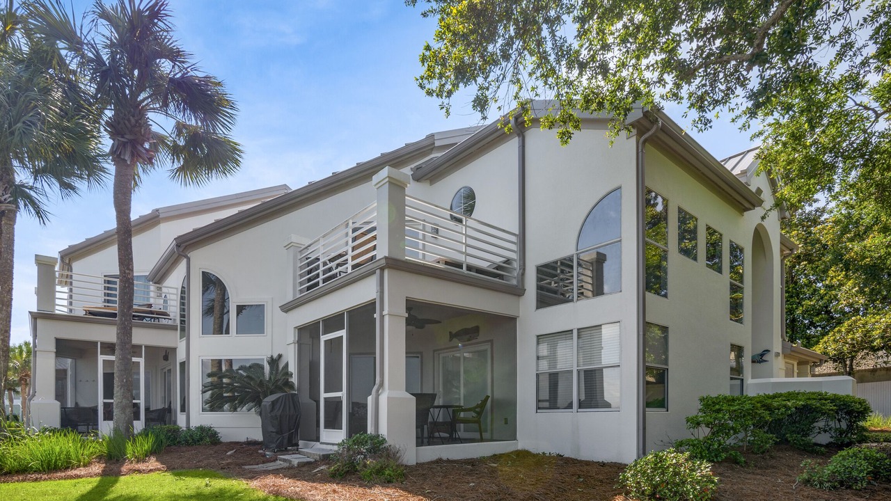 Photo of Patio Balcony in Miramar Beach