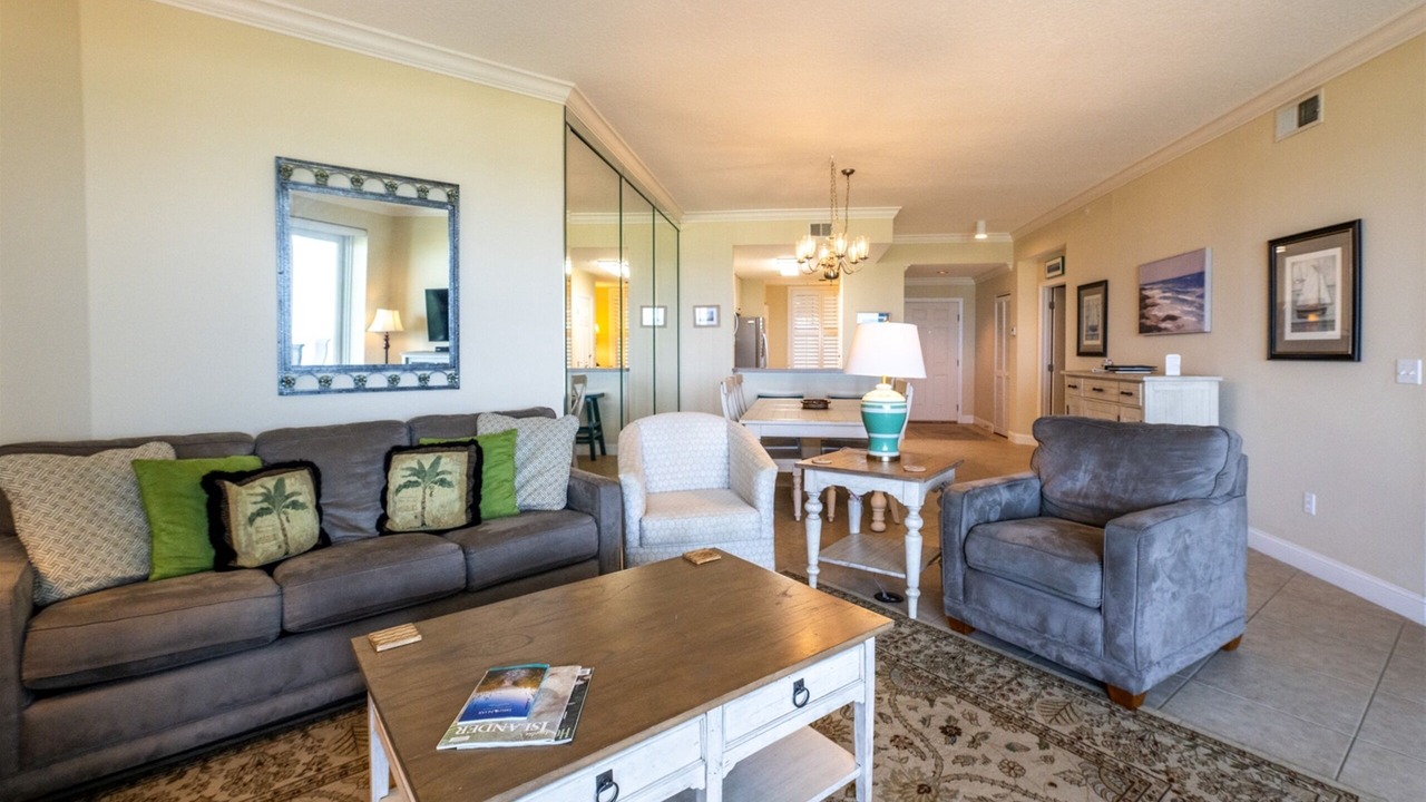 Photo of Livingroom in Amelia City