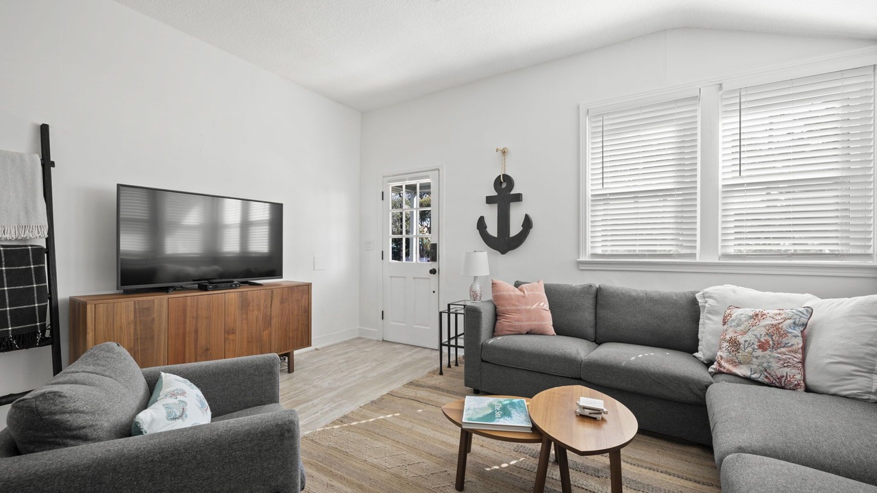 Photo of Bedroom in Jacksonville Beach