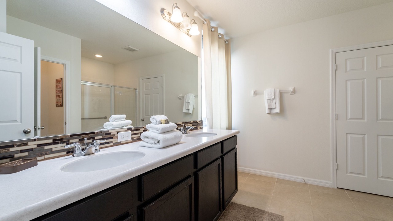 Photo of Bathroom in West Haven