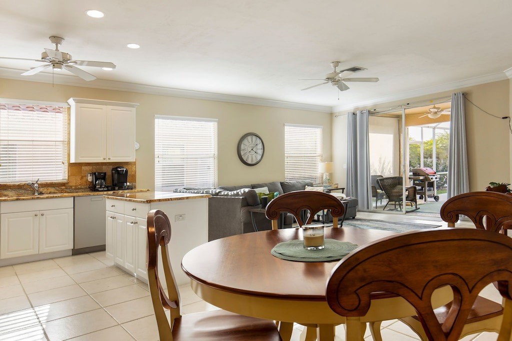 Photo of Livingroom in Naples Park