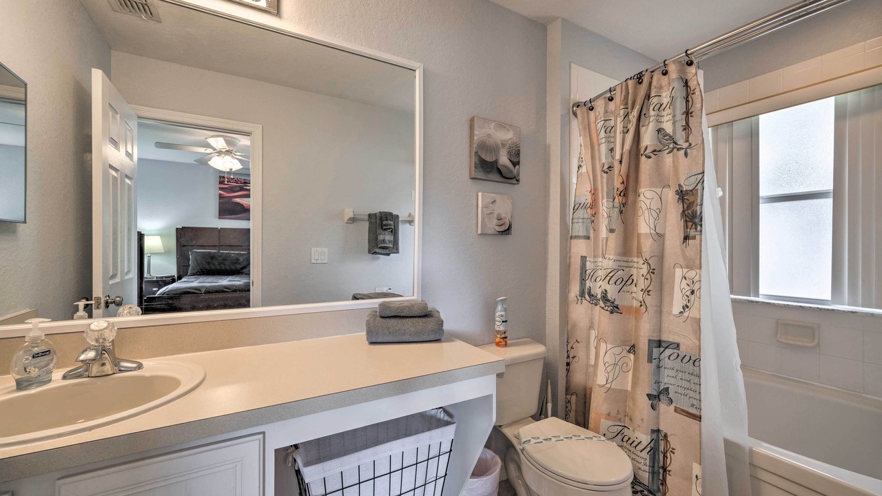 Photo of Bathroom in Regal Palms