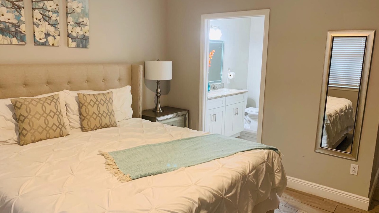 Photo of Bedroom in Indian Wells