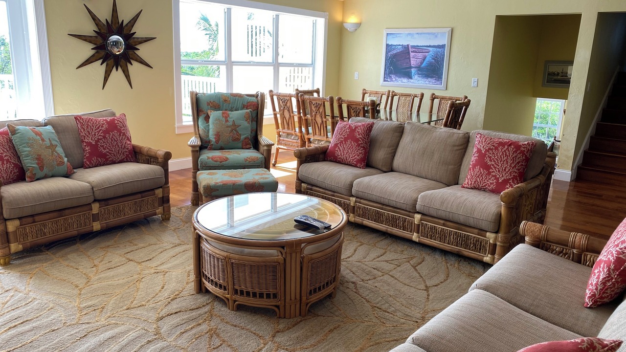 Photo of Livingroom in Summerland Key