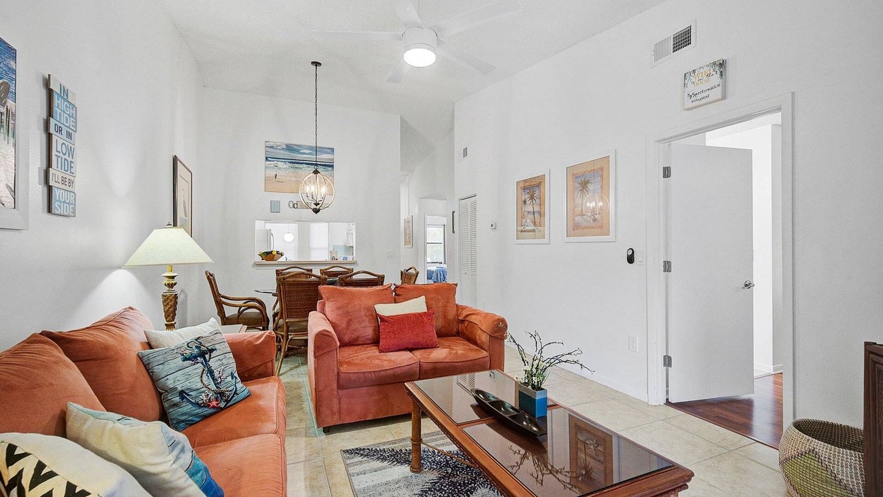 Photo of Bedroom in Trailer Estates