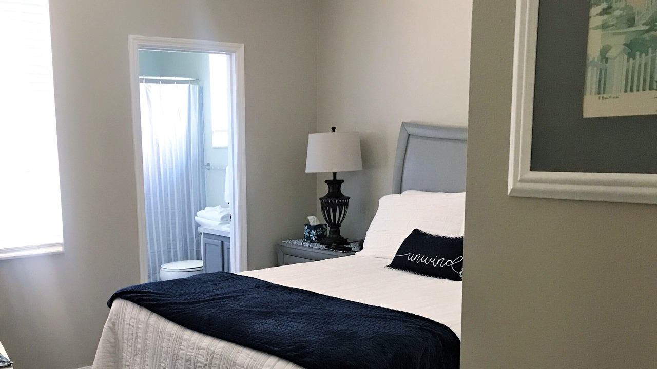 Photo of Bedroom in Windwood Bay