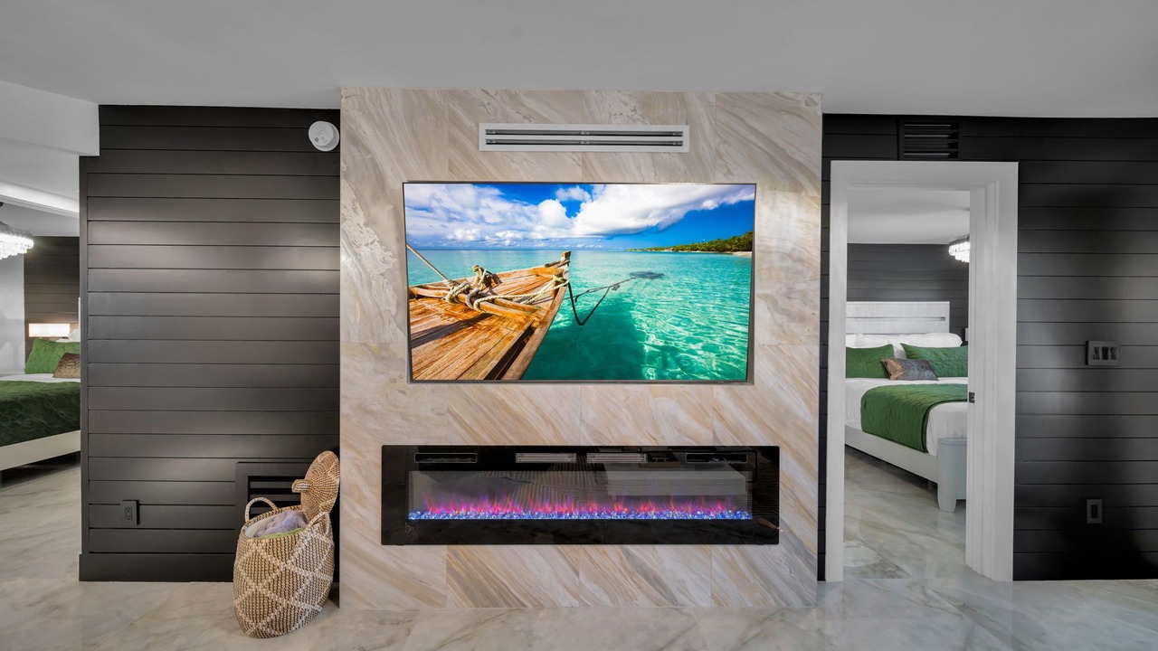 Photo of Bedroom in Mid Island