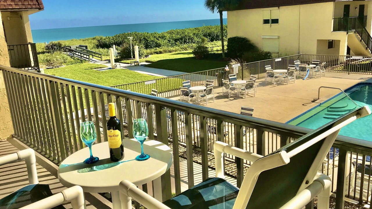 Photo of Patio Balcony in Avon By The Sea