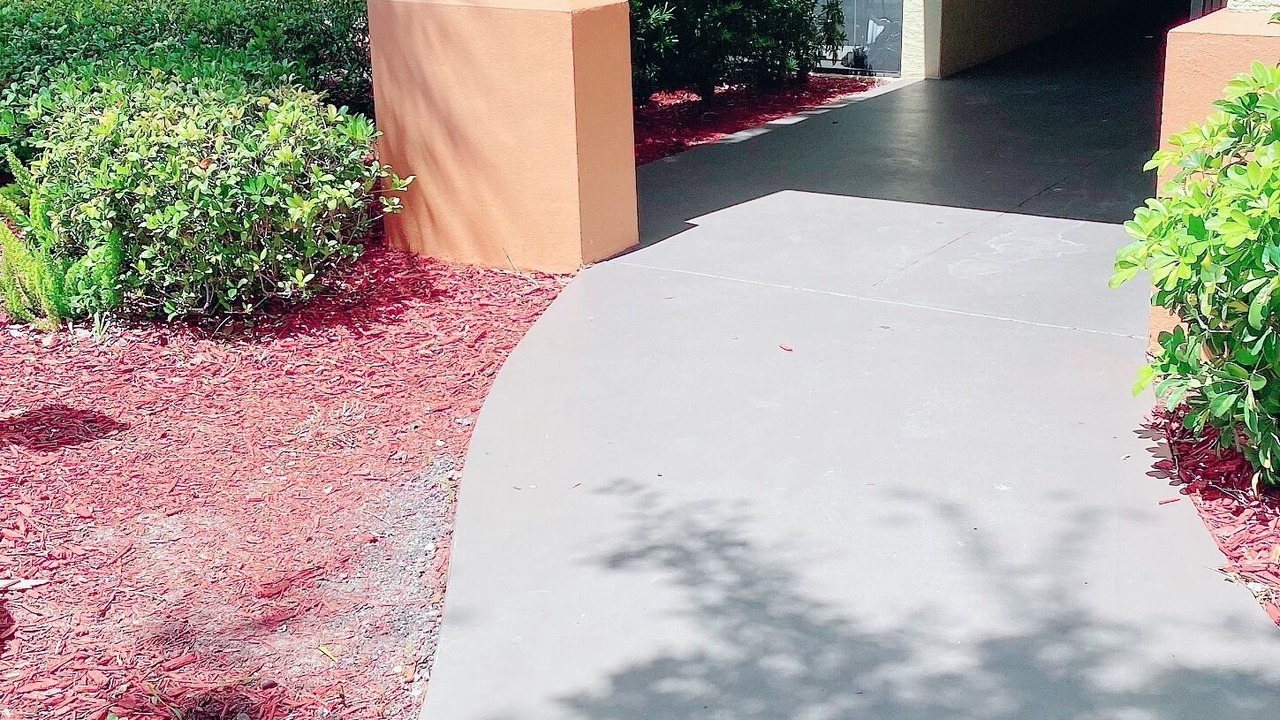 Photo of Outdoor in Naples