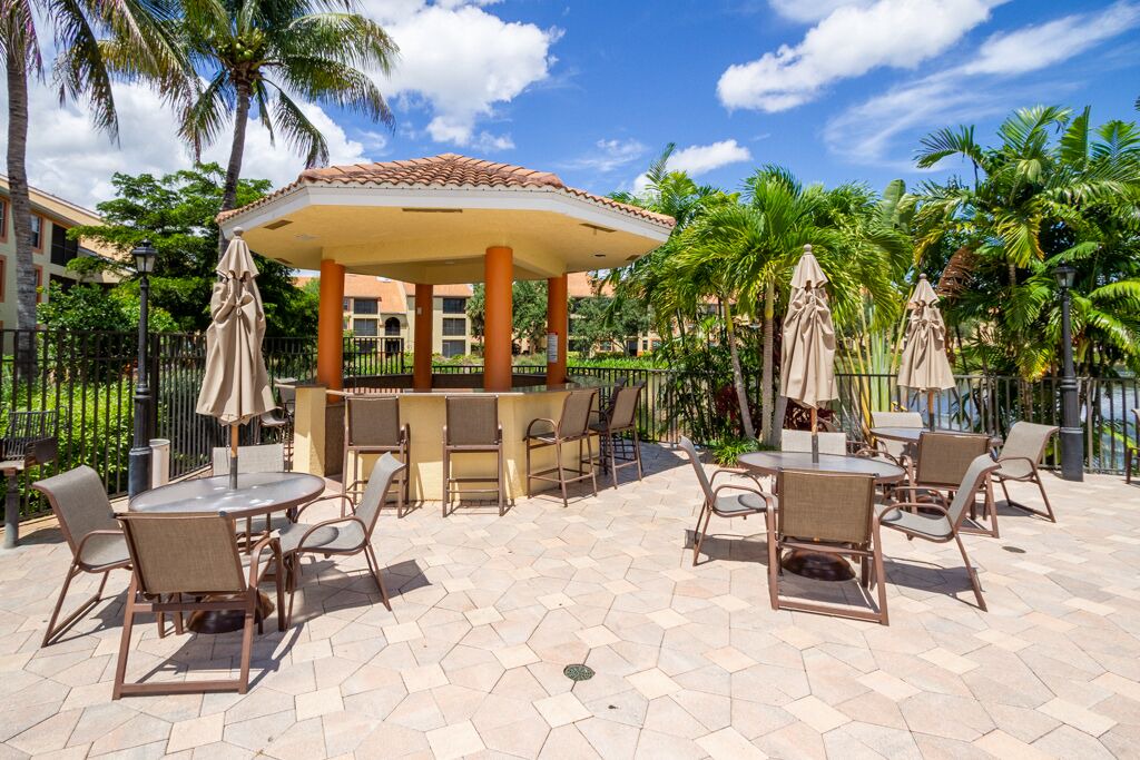 Photo of Outdoor in Naples