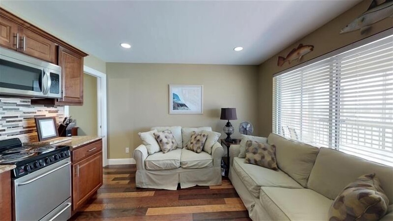 Photo of Bedroom in Isles of Capri