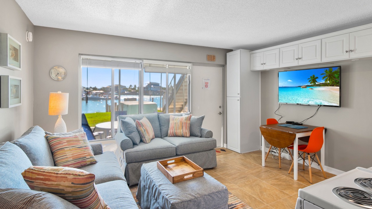 Photo of Livingroom in Isles of Capri