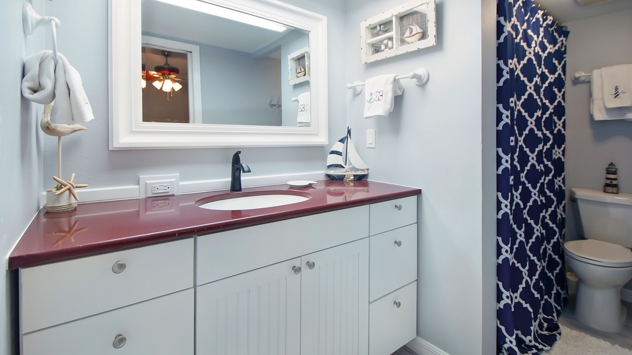 Photo of Bathroom in Isles of Capri