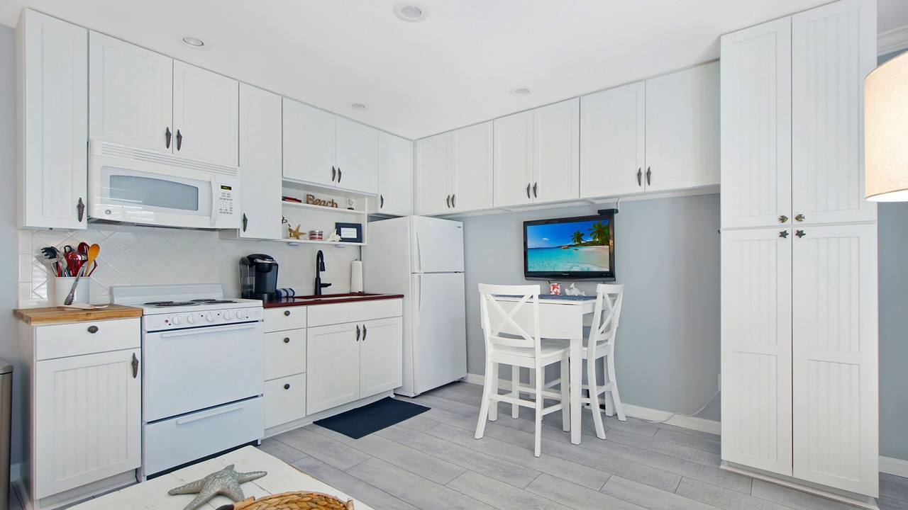 Photo of Kitchen in Isles of Capri