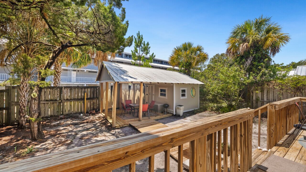 Photo of Patio Balcony in Cedar Key