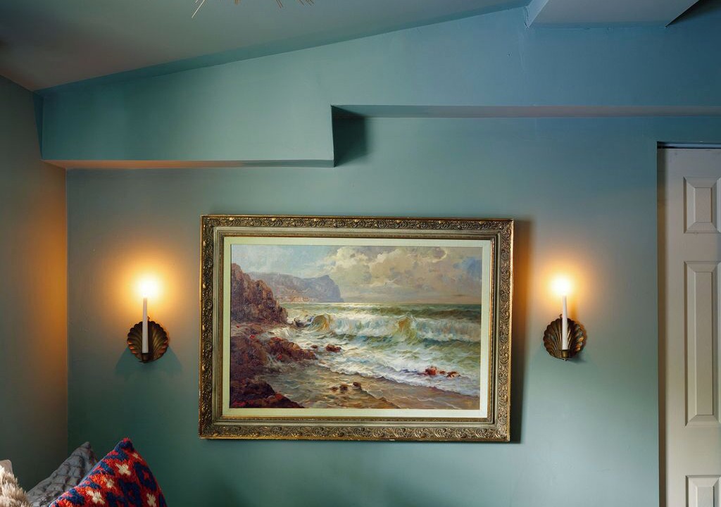 Photo of Bedroom in Poinsettia Heights