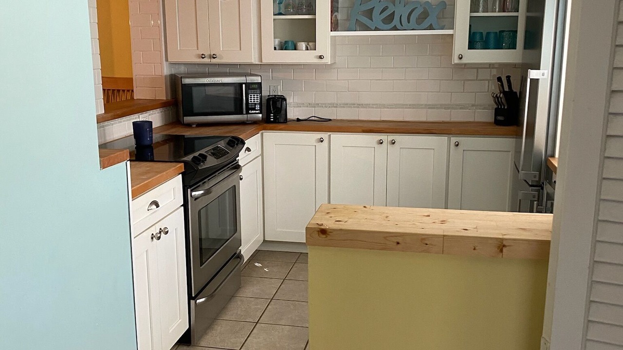 Photo of Kitchen in Folly Field