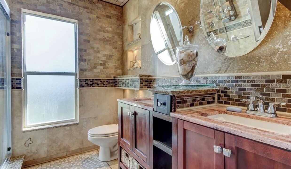 Photo of Bathroom in Gulf Harbors