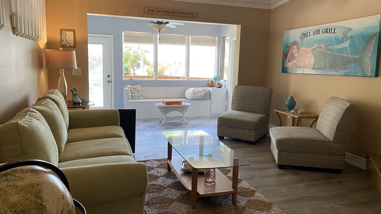Photo of Livingroom in Gulf Harbors