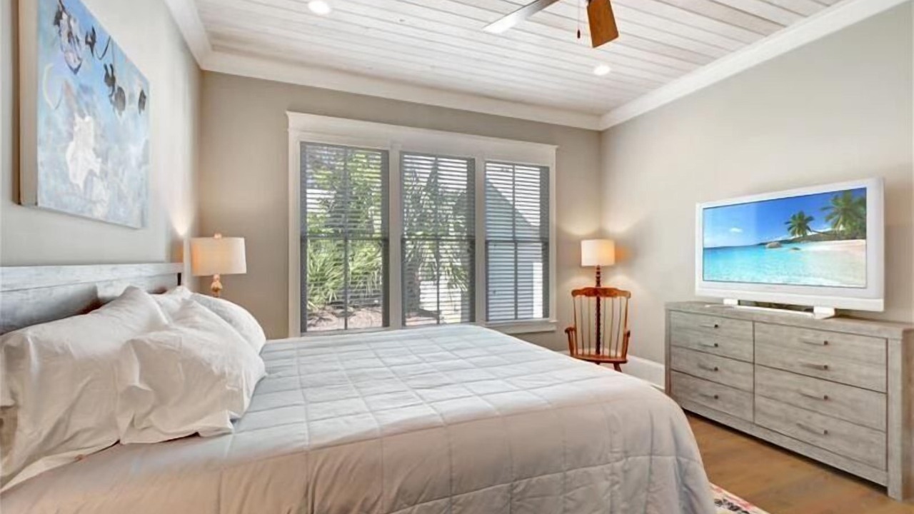 Photo of Bedroom in Jekyll Island