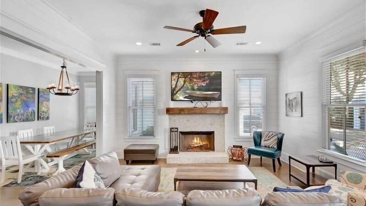 Photo of Livingroom in Jekyll Island
