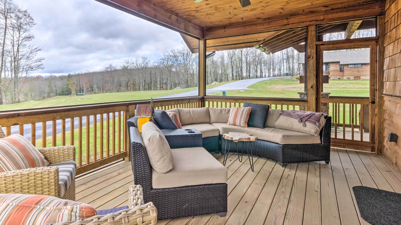 Photo of Patio Balcony in Glenville