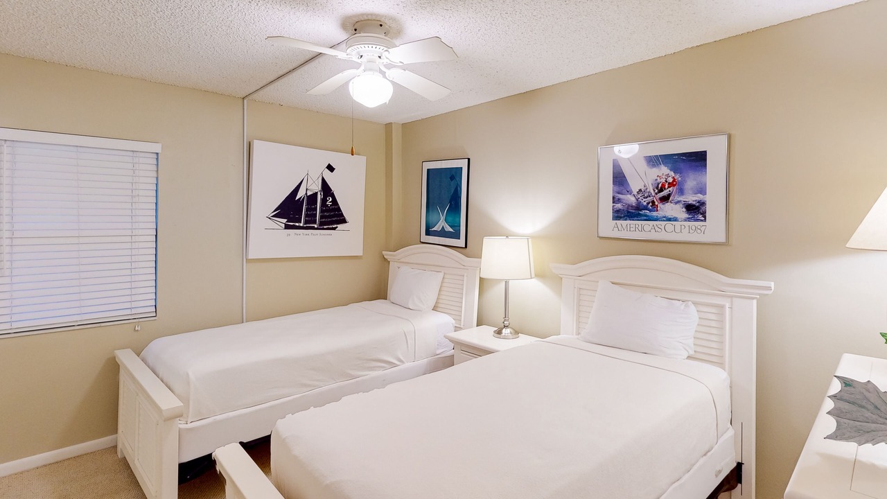 Photo of Bedroom in Holiday Isle