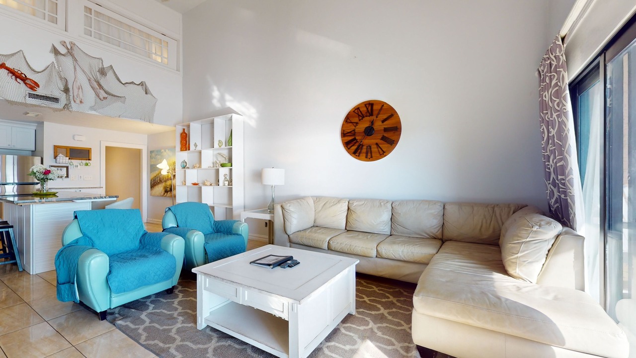 Photo of Livingroom in Crystal Beach