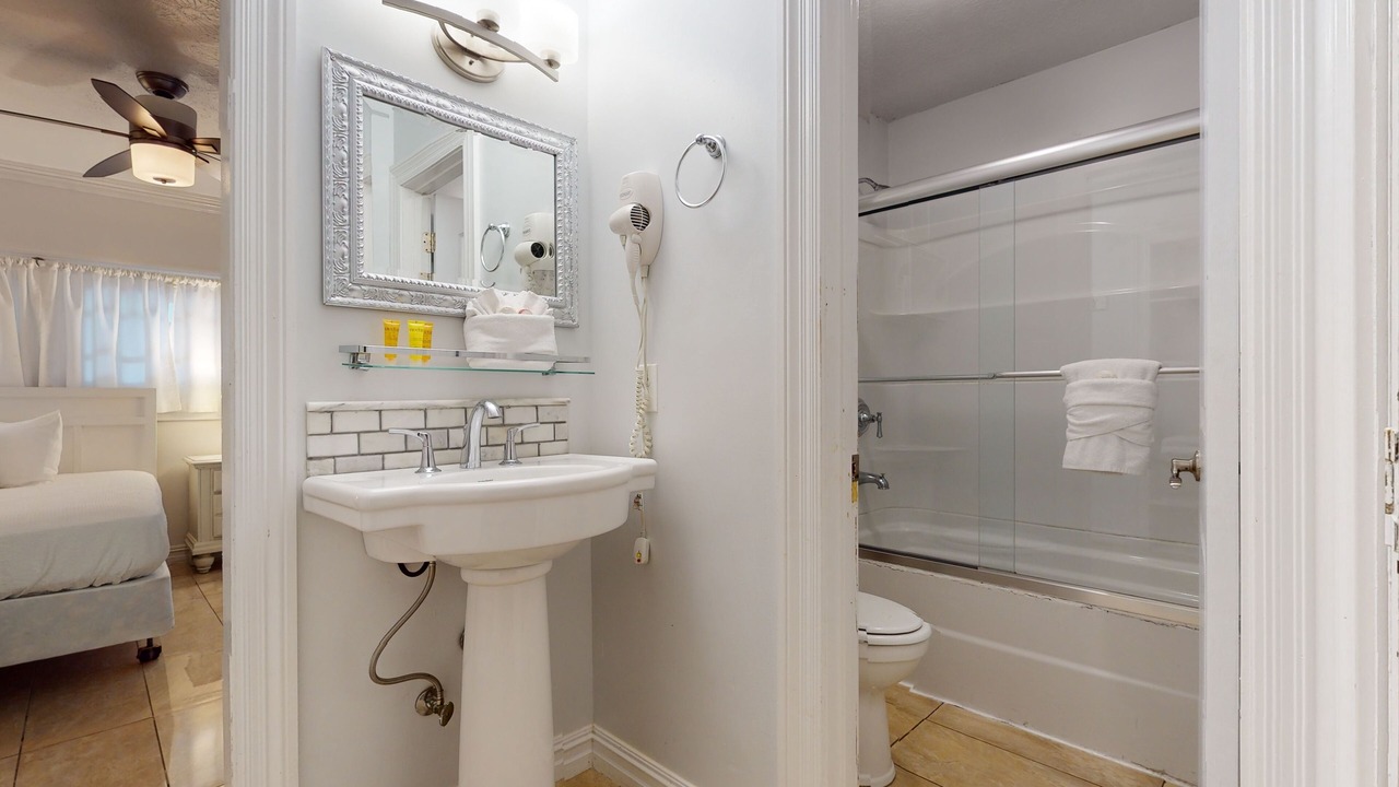 Photo of Bathroom in Crystal Beach