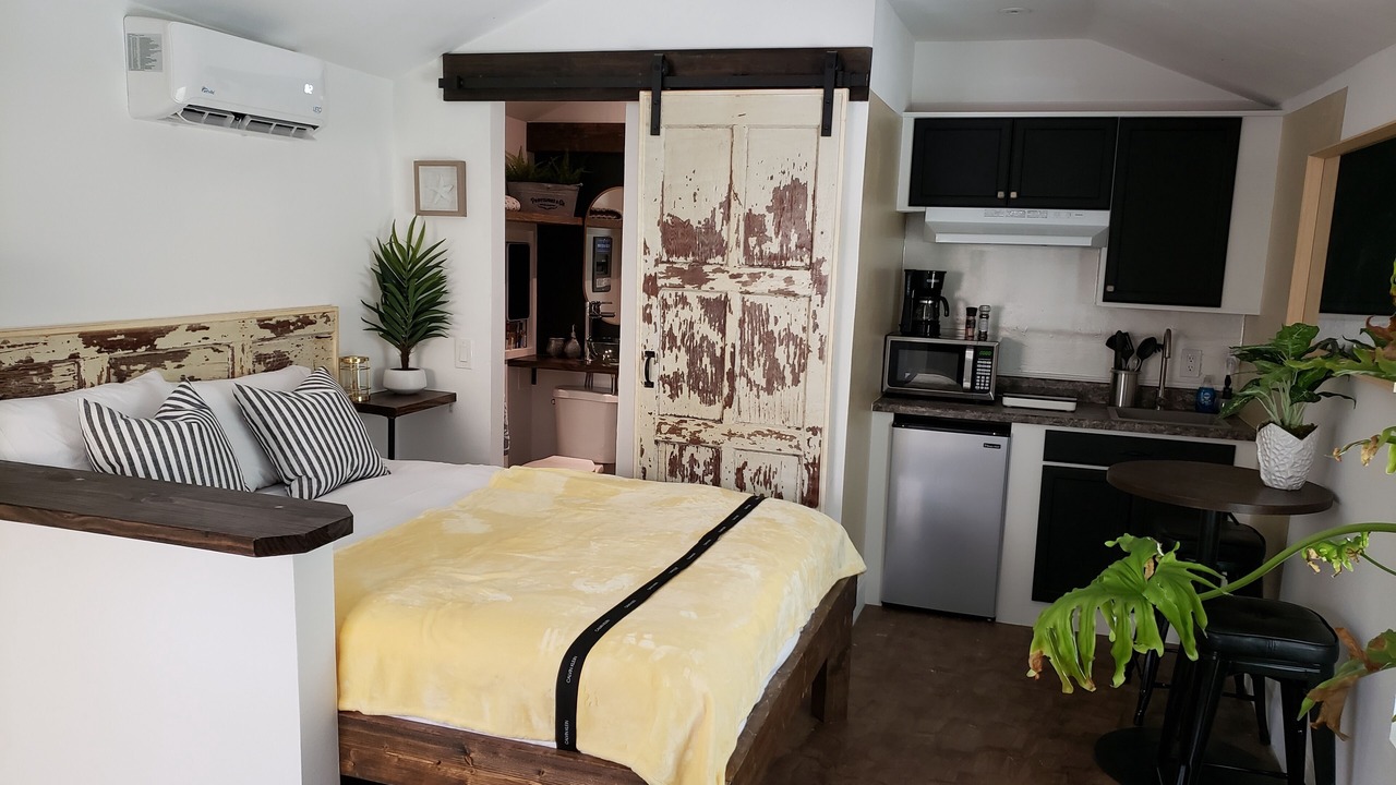 Photo of Bedroom in United Central
