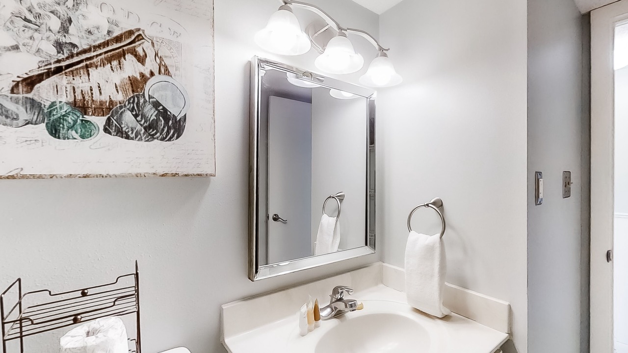 Photo of Bathroom in Fort Walton Beach - Destin